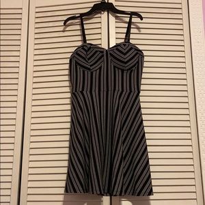 MATERIAL GIRL BLACK AND WHITE PATTERNED MINI DRESS